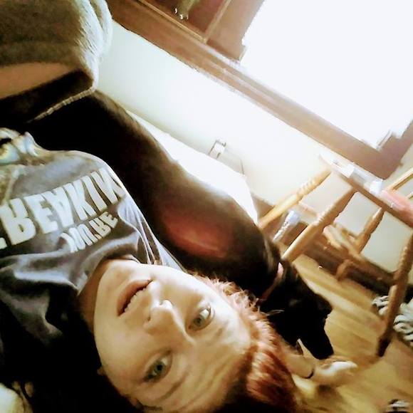 Meet your Posher, Brandy - Picture 1 of 1